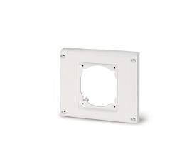 DKC DIS6540125 Крышка 136х125 с посадочным местом 70х87 (под розетки на 16ампер) от поставщика КабельСпецСтрой DKC DIS6540125 Крышка 136х125 с посадочным местом 70х87 (под розетки на 16ампер) от поставщика КабельСпецСтрой
